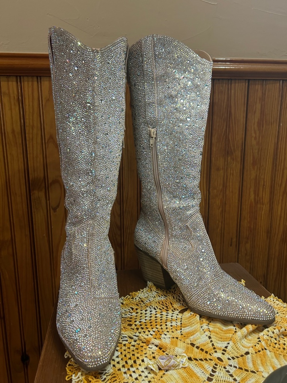 Matisse Nashville Rhinestone Tall Boot
Worn one time 7.5 - Picture 2 of 7